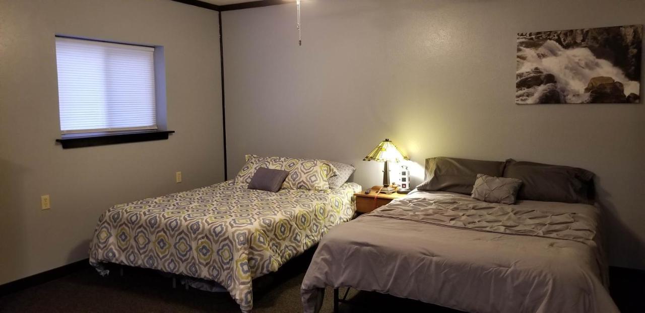 Becker'S Private Studio 2 Queen Beds, 1 Futon With A Great Back Yard! Auburn Luaran gambar